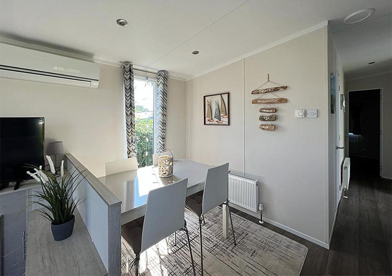 Chalet Am See Lathum ภายนอก รูปภาพ